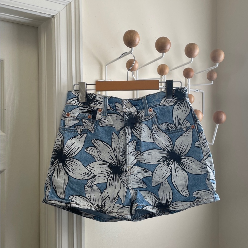 Levi's - Farm Ribcage Short - Floral - Blue / White - 27